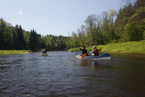 People on a canoes trip on the Gauja river — Stock Photo, Image