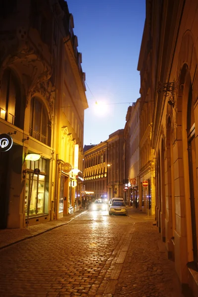 Calle en el casco antiguo de Riga — Foto de Stock