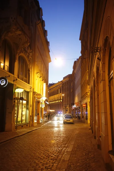 Calle en el casco antiguo de Riga — Foto de Stock