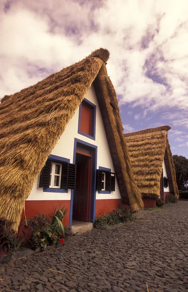 葡萄牙的传统乡村住宅 — 图库照片