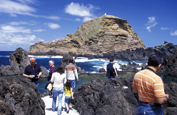 Paysage et la côte à la ville de Porto Moniz — Photo