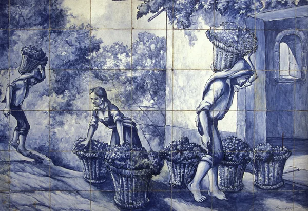 Azulejos ou azulejos tradicionais em Portugal — Fotografia de Stock