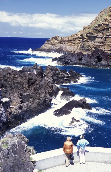 Paysage marin pittoresque près de Porto Moniz — Photo