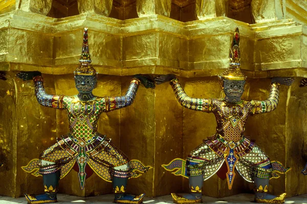 Een Figuur Wat Phra Kaew Ratanakosin Stad Bangkok Thailand Zuidoost — Stockfoto