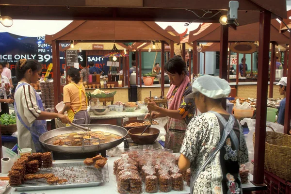Mercato Street Food Presso Mbk Shopping Mall Nella Città Bangkok — Foto Stock