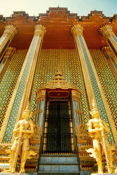 Architektura Wat Phra Kaew Ratanakosin Mieście Bangkok Tajlandii Południowo Wschodniej — Zdjęcie stockowe