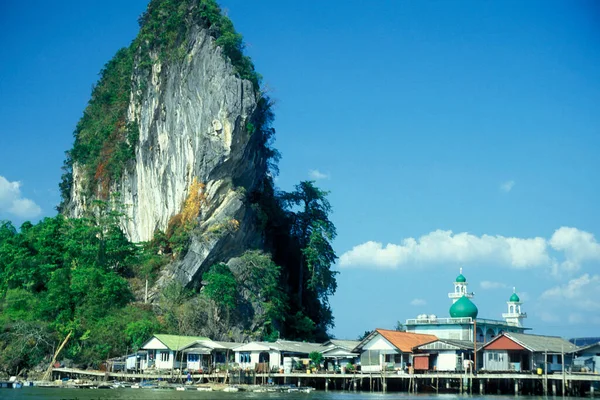 Aldea Koh Pan Yee Aldea Musulmana Mar Paisaje Parque Nacional — Foto de Stock