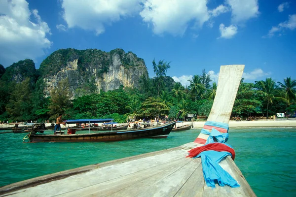 Pláž Dřevěnými Čluny Hat Phra Nang Beach Railay Nang Město — Stock fotografie