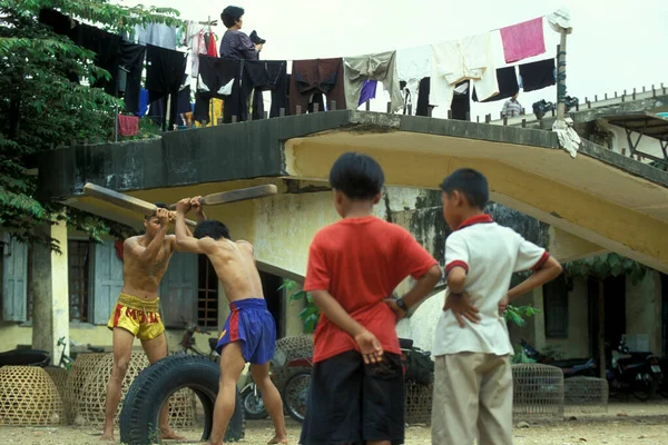 Muay Thai Boxing Training Una Escuela Deporte Ciudad Phnom Penh — Foto de Stock