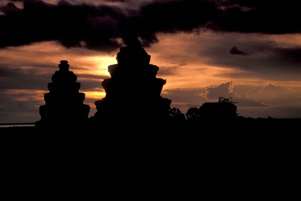Kamboçya Nın Batısındaki Siem Reap Şehrinin Yakınındaki Angkor Tapınağı Nda — Stok fotoğraf