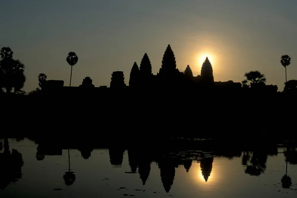 Angkor Wat Tapınağı Kamboçya Nın Batısındaki Siem Reap Şehrinin Yakınındaki — Stok fotoğraf