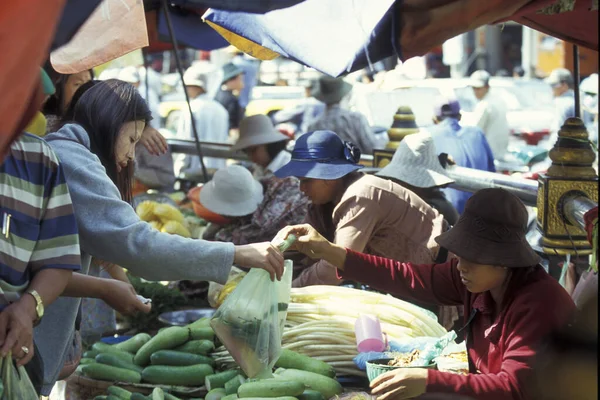 Mercado Hortalizas Alimentos Mercado Central Mercado Psar Thmei Ciudad Phnom — Foto de Stock