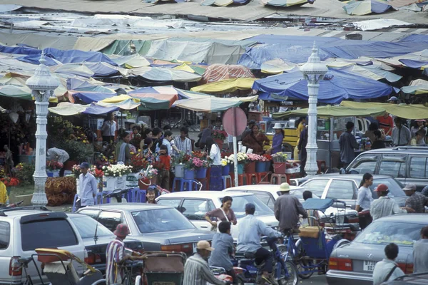Una Strada Mercato Centrale Mercato Psar Thmei Nella Città Phnom — Foto Stock