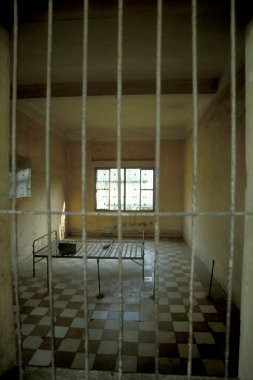 ONLY- Tuol Sleng Müzesi, Kamboçya 'nın Phnom Penh kentindeki Tuol Sleng okulundaki khmer ruj suçunun tarihçesini gösteriyor. Kamboçya, Phnom Penh, Şubat 2001