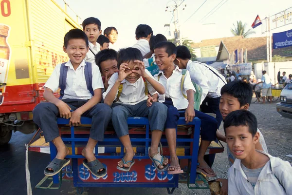 Escuela Infantil Camino Escuela Ciudad Phnom Penh Camboya Camboya Phnom — Foto de Stock