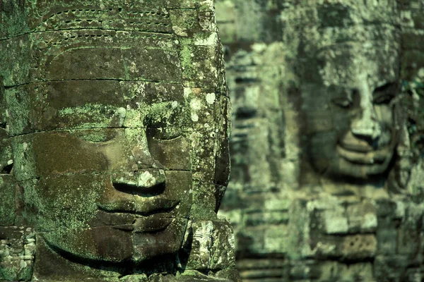 Kamenná Tvář Bayonském Chrámu Chrámové Čtvrti Angkor Thom Nedaleko Města — Stock fotografie