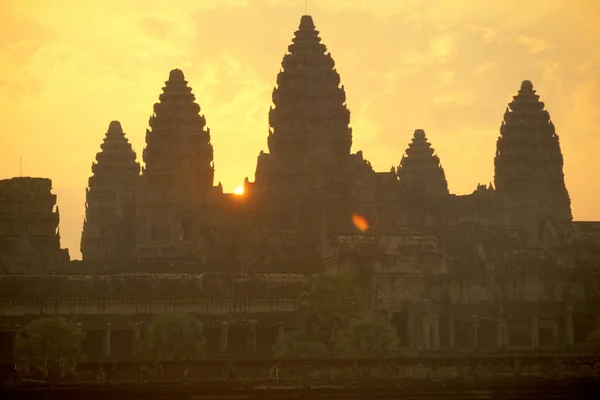 Soluppgång Vid Angkor Wat Temple Temple City Angkor Nära Staden — Stockfoto