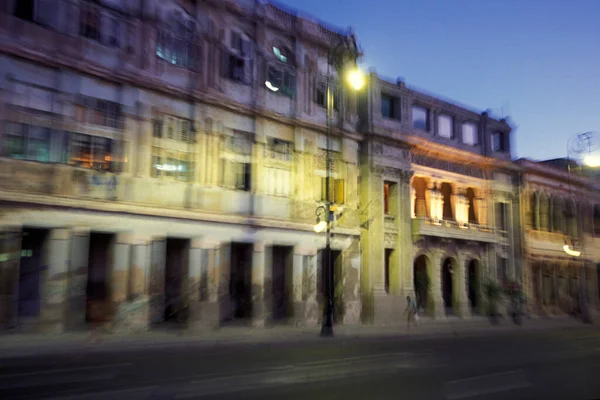 Küba Daki Havana Şehrindeki Malecon Yolu Nun Mimarisi Karayip Denizi — Stok fotoğraf