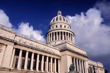 Karayip Denizi 'ndeki Küba' daki Havana şehrinin başkenti. Küba, Havana, Ekim 2005