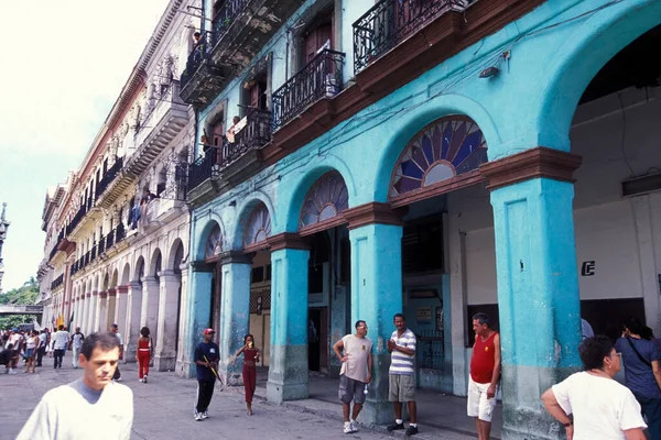 Την Αρχιτεκτονική Στην Παλιά Πόλη Της Αβάνας Στην Κούβα Στη — Φωτογραφία Αρχείου