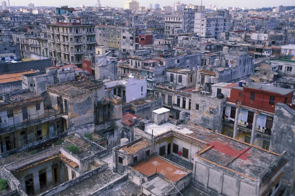 Την Παλιά Πόλη Της Αβάνας Στην Κούβα Στη Θάλασσα Της — Φωτογραφία Αρχείου