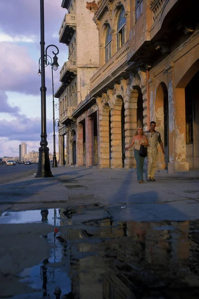 Arkitekturen Vid Malecon Road Road Staden Havanna Kuba Karibiska Havet — Stockfoto