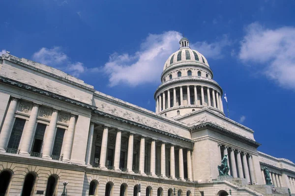 Capitolio Nazionale Nella Città Avana Cuba Nel Mare Dei Caraibi — Foto Stock