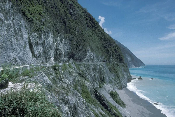 Öst Kusten Road Och Landskap Nära Hualien Östkusten Stilla Havet — Stockfoto