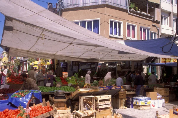 土耳其伊斯坦布尔老城区的Old Souq或Bazaar Kapali Carsi市场的咖啡店 土耳其 伊斯坦布尔 2002年5月 — 图库照片