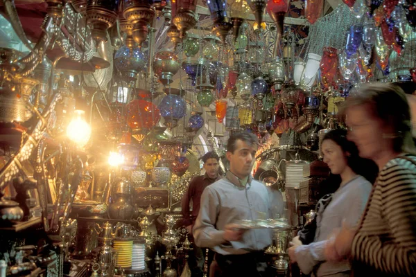 Ένα Δρόμο Της Αγοράς Στην Παλιά Souq Bazaar Kapali Carsi — Φωτογραφία Αρχείου