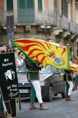 İtalya 'nın Sicilya bölgesindeki Siracusa şehrinde bir tarih seremonisi. İtalya, Sicilya, Ekim 2014