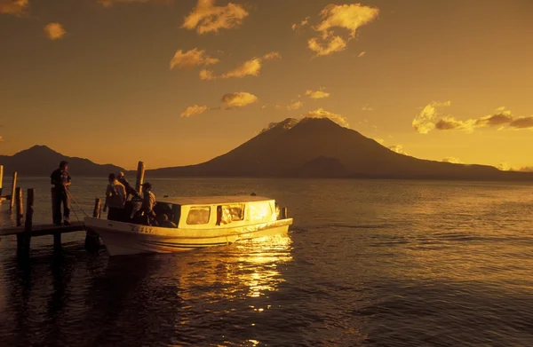 AMÉRIQUE LATINE GUATEMALA LAKE ATITLAN — Photo