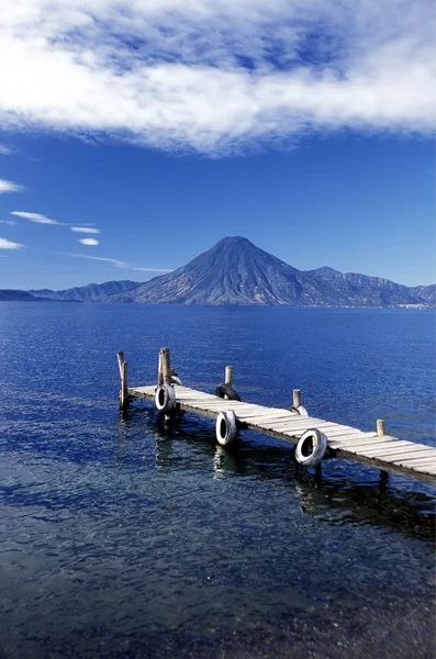 Latin-amerikai Guatemala tó Atitlan — Stock Fotó