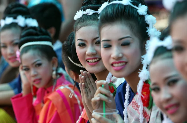 Pessoas no Bun Bang Fai Festival — Fotografia de Stock