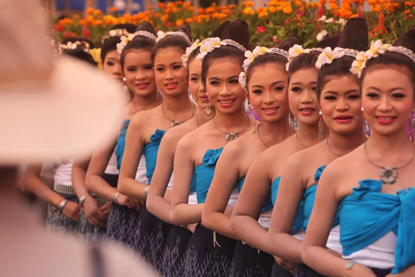 Pessoas no Bun Bang Fai Festival — Fotografia de Stock