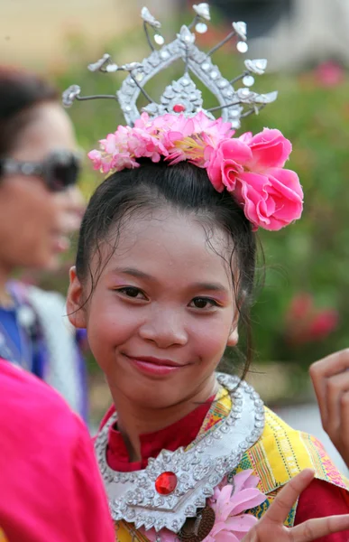 Mensen op de Bun Bang Fai Festival — Stockfoto