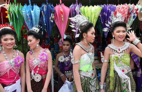 Gente en el Festival Bun Bang Fai — Foto de Stock