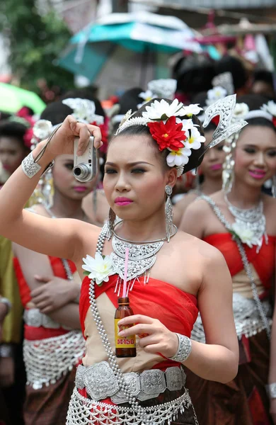 Gente en el Festival Bun Bang Fai —  Fotos de Stock