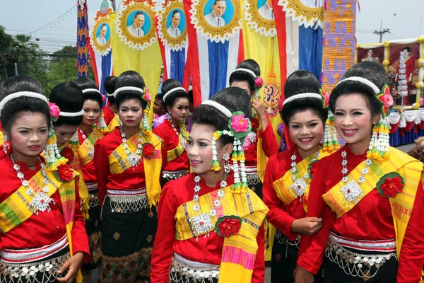 Lidé na drdol Bang Fai Festival — Stock fotografie