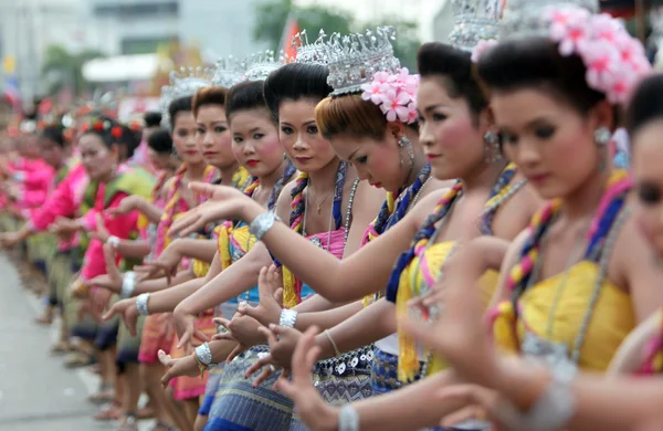 Pessoas no Bun Bang Fai Festival — Fotografia de Stock