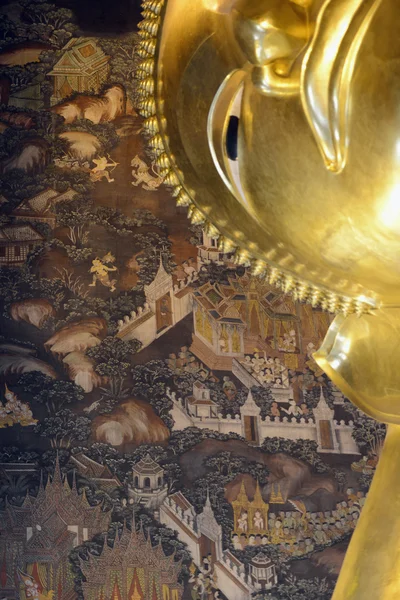 Az arany Buddha, Wat Pho templom — Stock Fotó