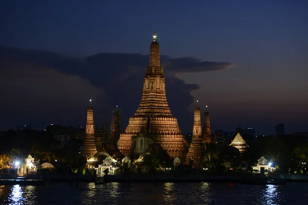 Chrám Wat arun — Stock fotografie