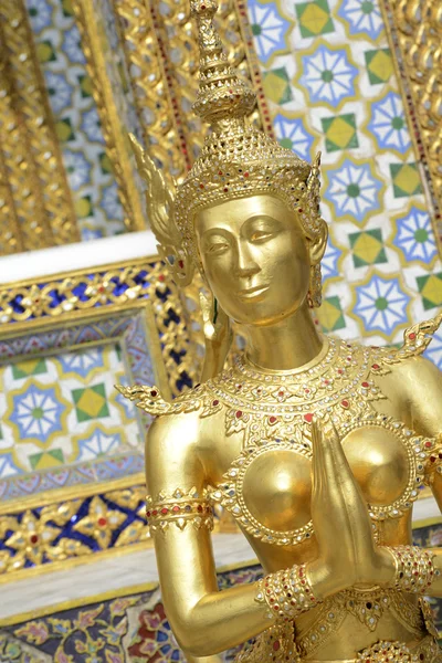Świątynia Wat Phra Kaew w mieście Bangkok — Zdjęcie stockowe