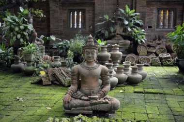 Bahçe ve Buda terracota