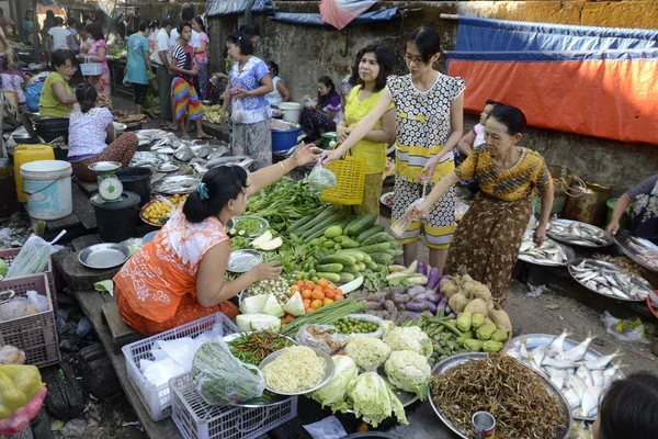 アジア ミャンマー メェイ市場 — ストック写真