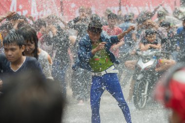 Asya Myanmar Mandalay Thingyan su Festivali