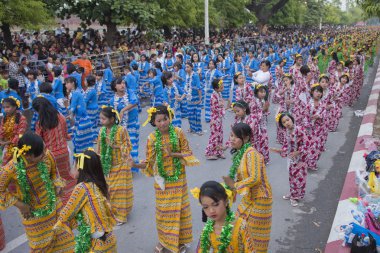 Asya Myanmar Mandalay Thingyan su Festivali