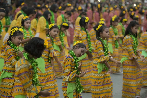 ASIA MYANMAR MANDALAY THINGYAN WATER FESTIVAL — Stock Photo, Image