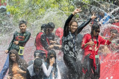 Asya Myanmar Mandalay Thingyan su Festivali