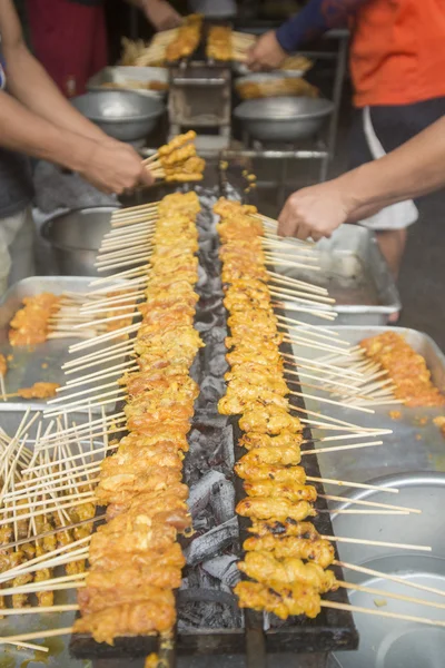 ASIA TAILANDIA BANGKOK NOTHABURI MERCADO MAÑANA THAI FOOD — Foto de Stock